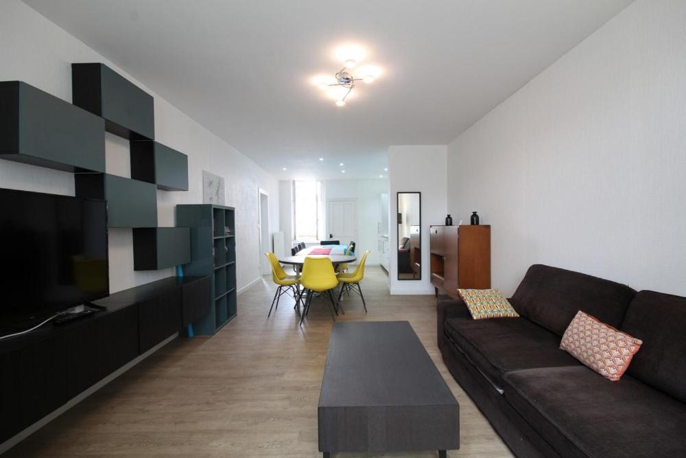 Appartements Le Cru Colbert Beaune  Exterior photo